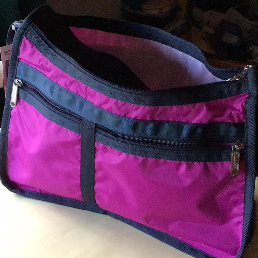 SPORT SAC crossbody BAG/ PURSE excellent  NWT